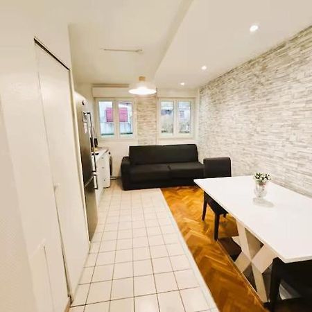 Mini-Studio Avec Kitchenette Ou Chambre Confort Avec Frigo Et Tv - Parking En Option Sur Resa ! Шавиль Экстерьер фото