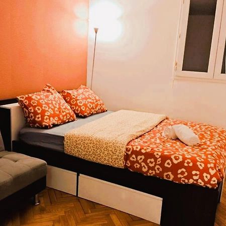 Mini-Studio Avec Kitchenette Ou Chambre Confort Avec Frigo Et Tv - Parking En Option Sur Resa ! Шавиль Экстерьер фото