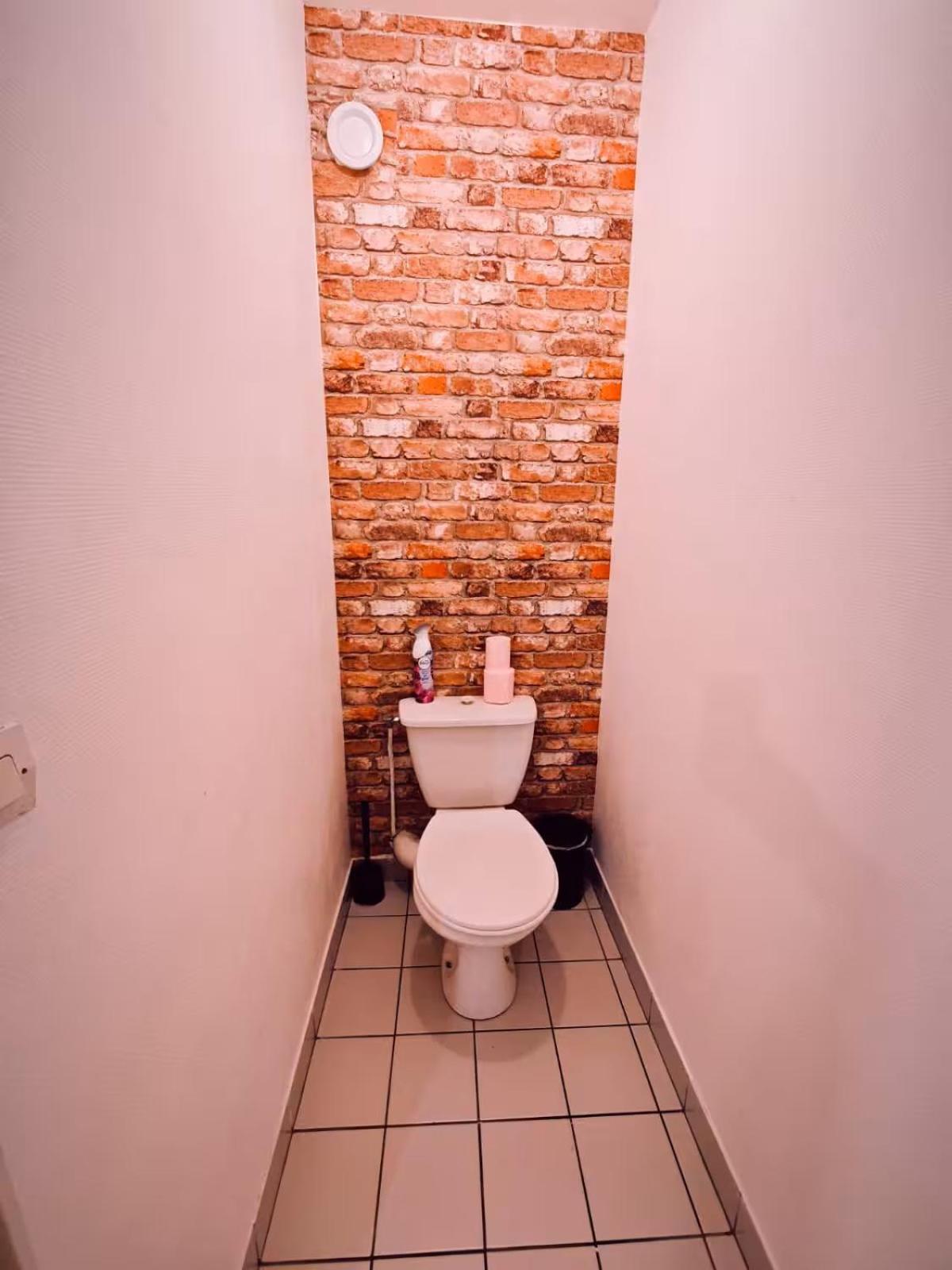 Mini-Studio Avec Kitchenette Ou Chambre Confort Avec Frigo Et Tv - Parking En Option Sur Resa ! Шавиль Экстерьер фото