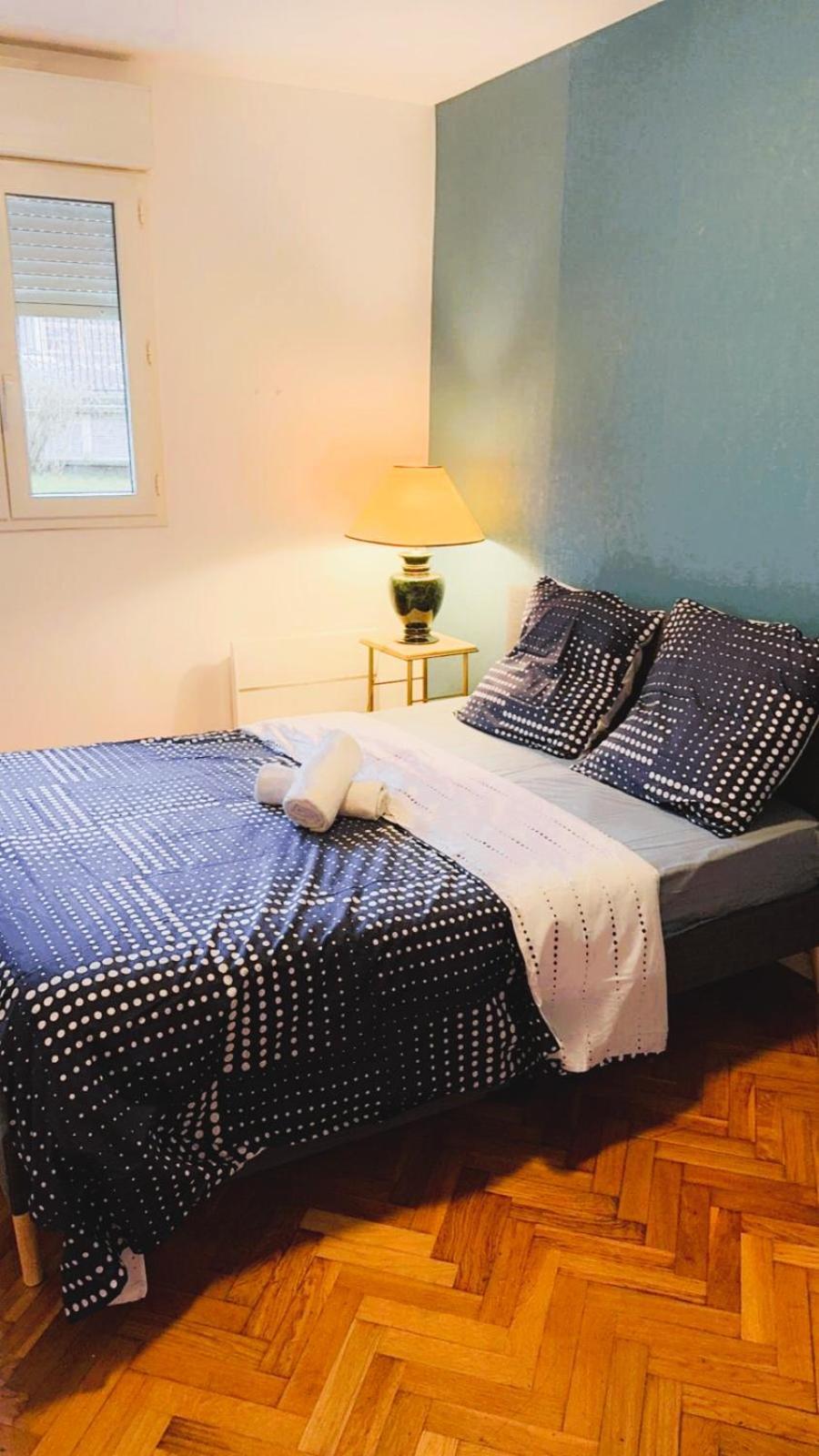 Mini-Studio Avec Kitchenette Ou Chambre Confort Avec Frigo Et Tv - Parking En Option Sur Resa ! Шавиль Экстерьер фото